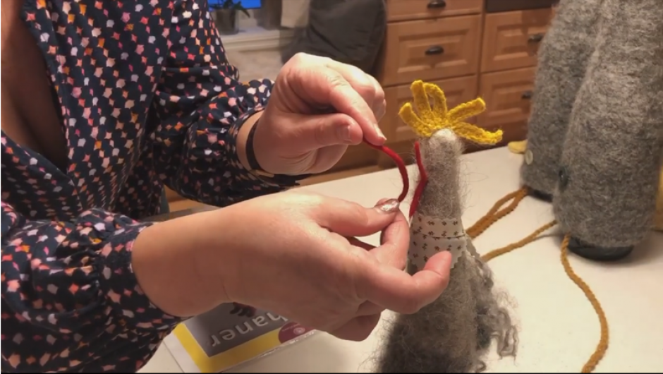 ... og etter toving settes nebbet på ... og etter toving settes nebbet på