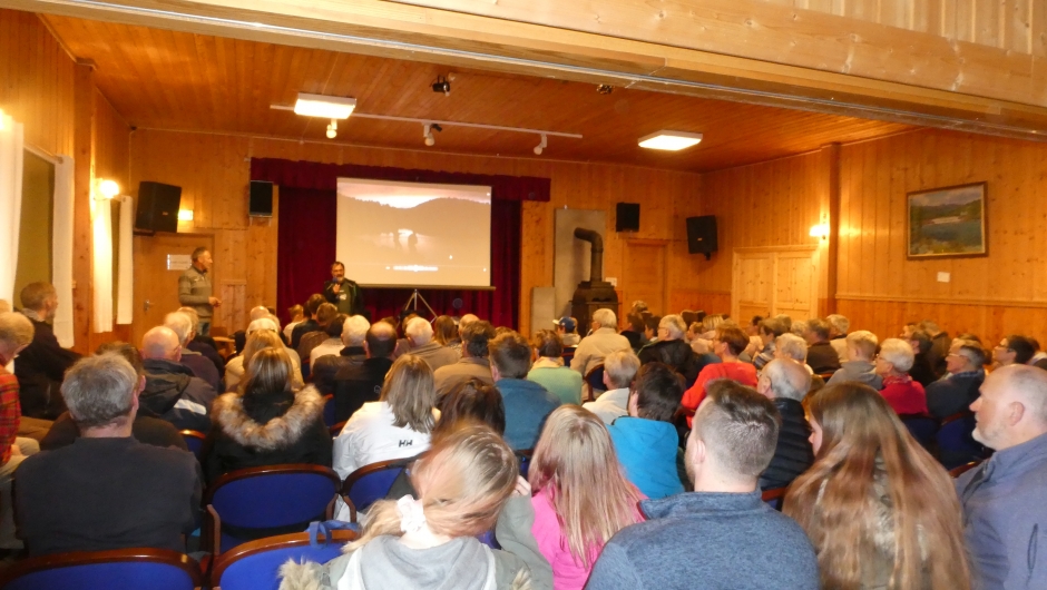 Fullt hus på premieren Fullt hus på premieren.