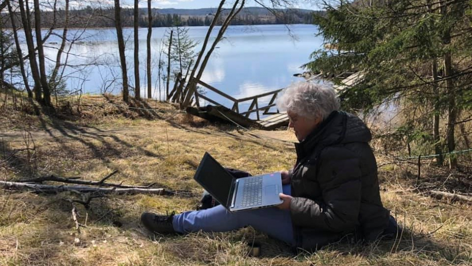 Hva var det de skrev igjen? Foto: Ane Aa. Grøndahl Hva var det de skrev igjen? Foto: Ane Aa. Grøndahl