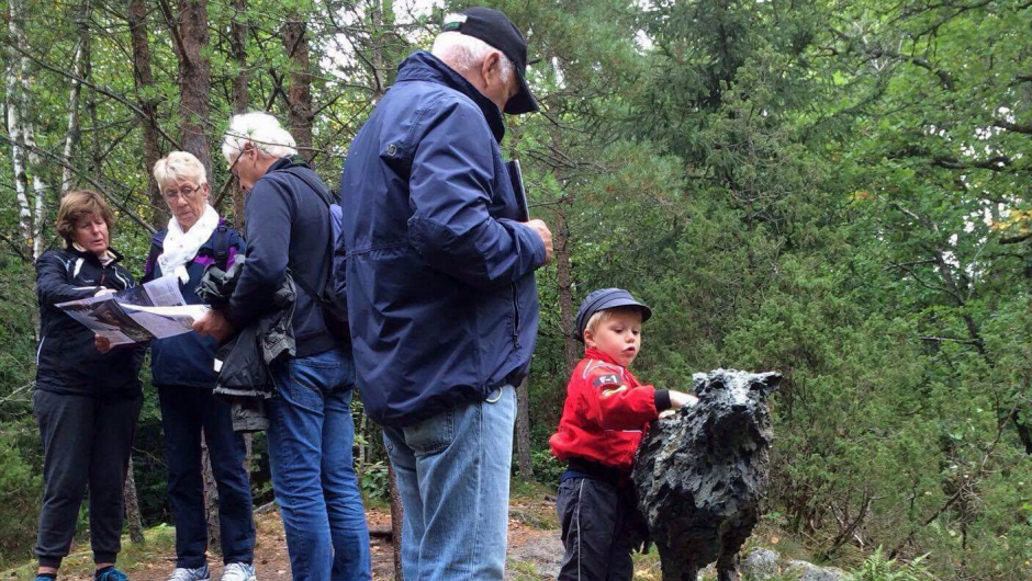 "Sti for Øye på Fossnes", ved Arnadal