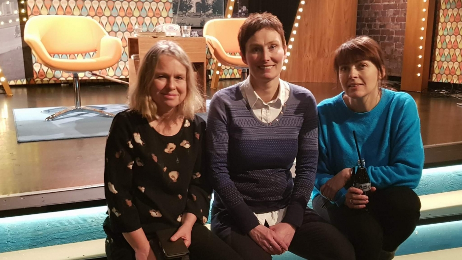 Tre damer som er klar for Språksjov Foto: Liv Spilde Tre damer som er klar for Språksjov Foto: Liv Spilde