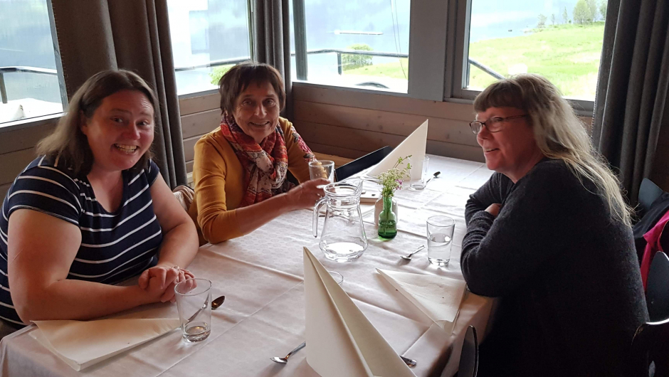 Elin, Kirsten og Gro foto: Liv Spilde Elin, Kirsten og Gro foto: Liv Spilde