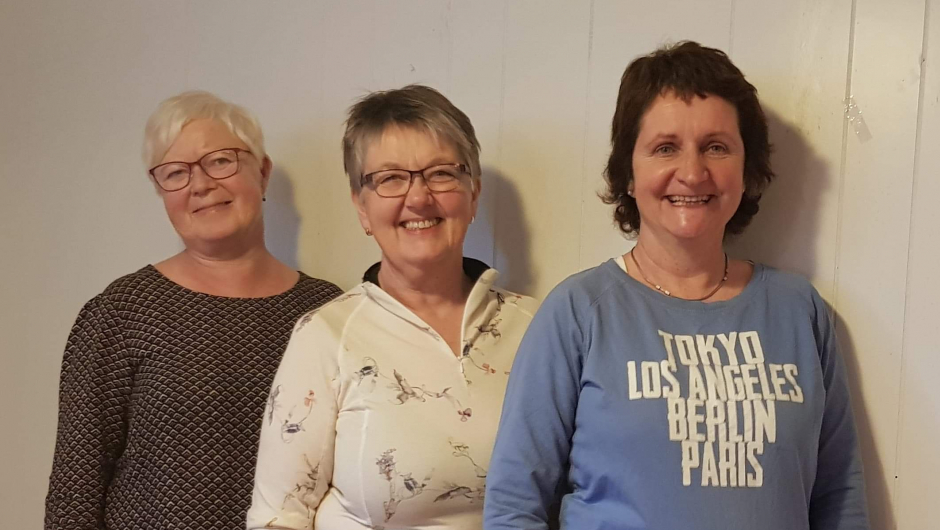 Bakeinstruktørar i Vossakling: Olaug Folkedal, Signe Helgaset Røthe og Liv Spilde foto: Aud-Marit Netteland bakeinstruktørar i Vossakling: Olaug Folkedal, Signe Helgaset Røthe og Liv Spilde foto: Aud-Marit Netteland