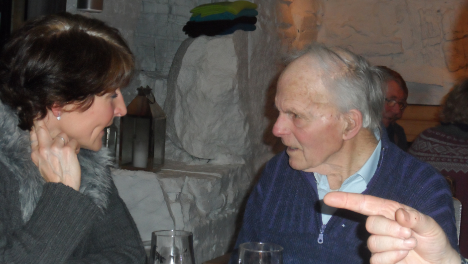 Tone Beate Grøtan og Odd Isachsen i hyggelig prat!