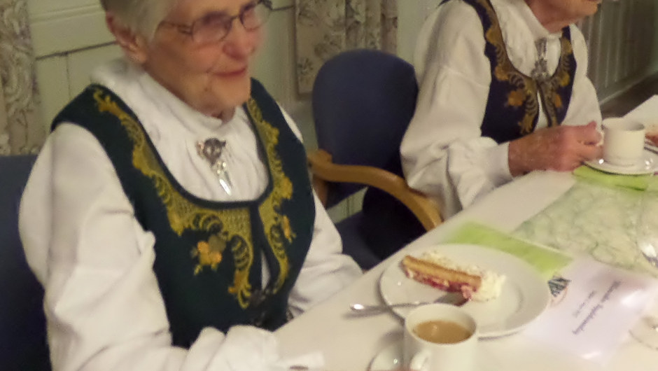 Eva og Gerd feirer UBK 90 år Eva og Gerd feirer UBK 90 år