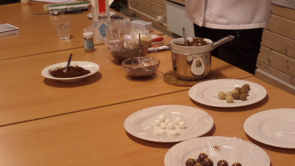 Marsipankonfekt og peppermyntekonfekt