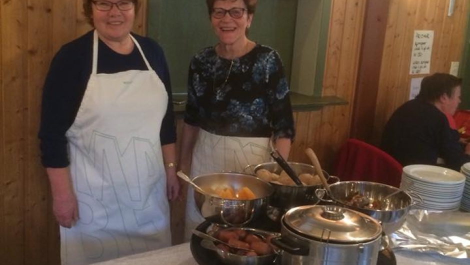 Servering av komparar.