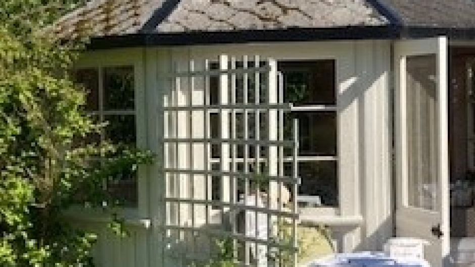 Takk for et lystig lag ved lysthuset i hagen