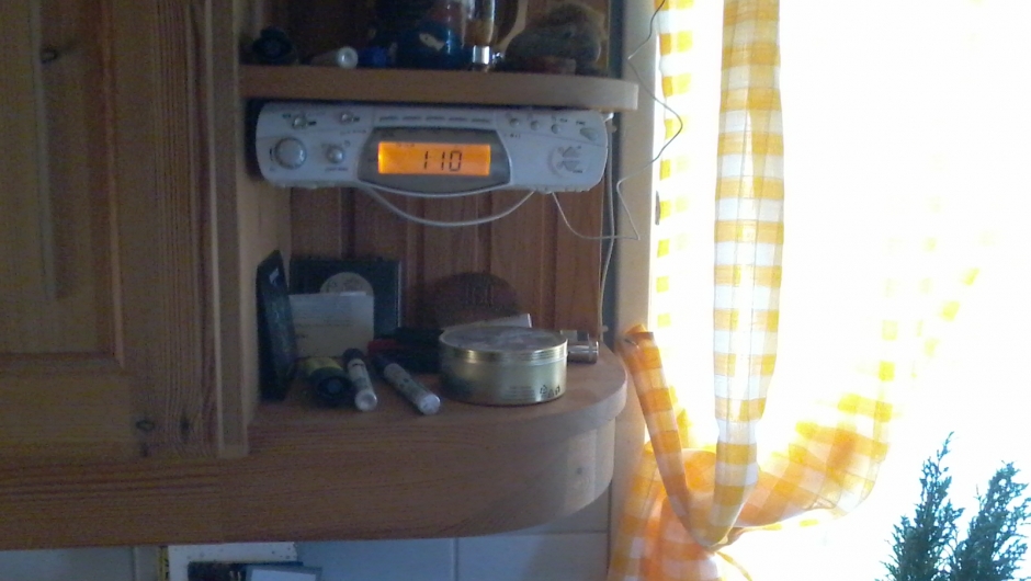 Steigen. Tone Heggen Eriksen. Hører på kommunestyremøte om skolenedlegging. Steigen. Tone Heggen Eriksen. Hører på kommunestyremøte om skolenedlegging.