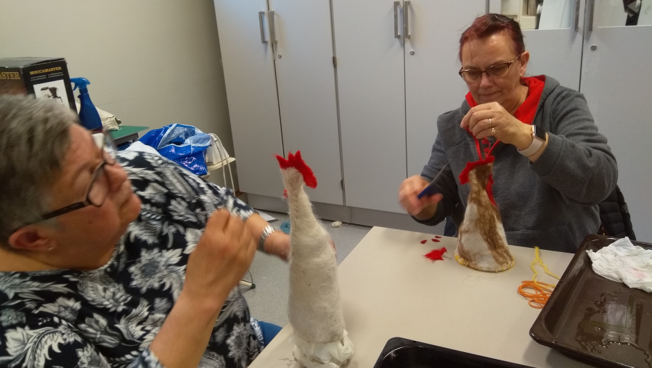 Noen ville heller lage store høner Noen ville heller lage store høner