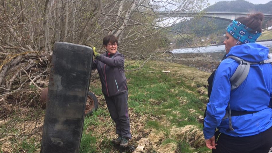 Siri med familie likeså Siri med familie likeså