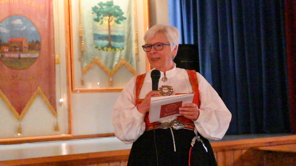 Anne Britt Jellum fra Buskerud Bygdekvinnelag. Foto: Boel Kristin Støvern Tale fra Buskerud Bygdekvinnelag