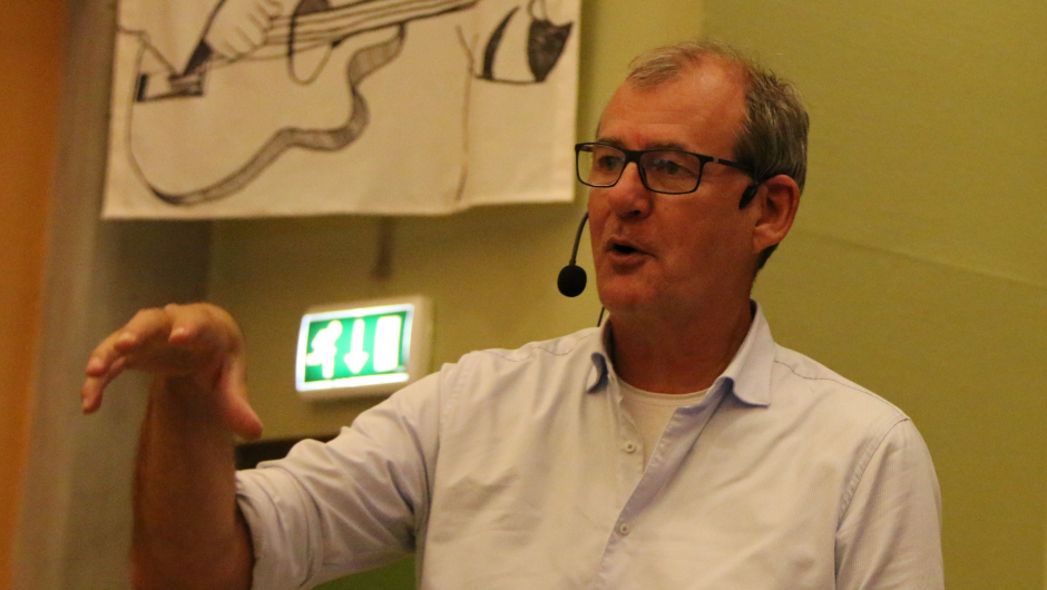 Thor Brekkeflat delte med oss litt av livets hverdag som gateprest i Bergen. Foto: Bjørg Strømme. Thor Brekkeflat delte med oss litt av livets hverdag som gateprest i Bergen. Foto: Bjørg Strømme.