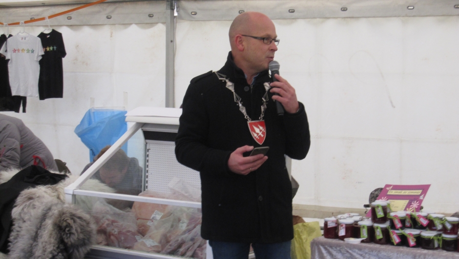 Varaordfører Knut Espeland åpnet festivalen Varaordfører Knut Espeland åpnet festivalen