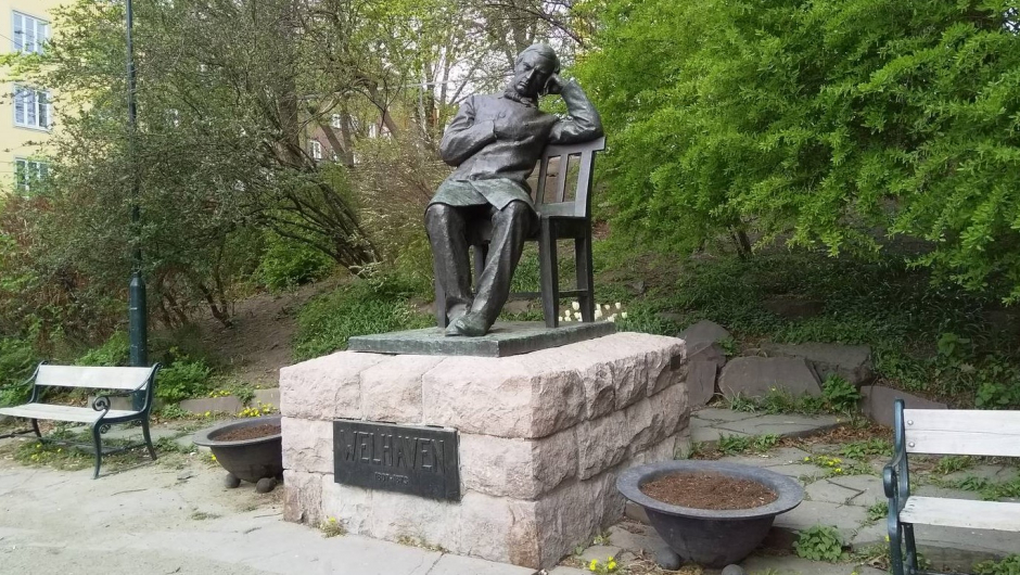 Welhaven mediterer Welhaven mediterer