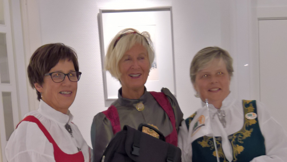 Magnhild Grimsrud fra OBK, Laila Strand Nilsen fra VBK og Irene K. Furulund fra NBK OBK, VBK og NBK representanter